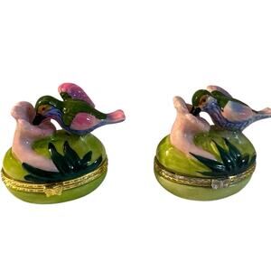 Darice trinket boxeHummingbirds hand painted 2 trinkets just slightly different